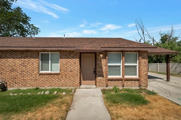 2 bedroom unit exterior