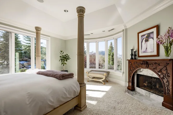 5678 E Twin Creek Rd, Salt Lake City, Utah 84108