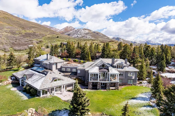 5678 E Twin Creek Rd, Salt Lake City, Utah 84108