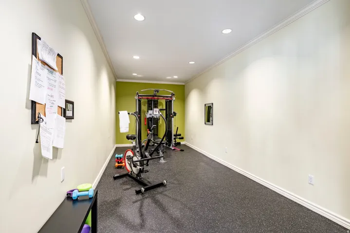 5678 E Twin Creek Rd, Salt Lake City, Utah 84108