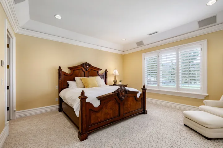 5678 E Twin Creek Rd, Salt Lake City, Utah 84108