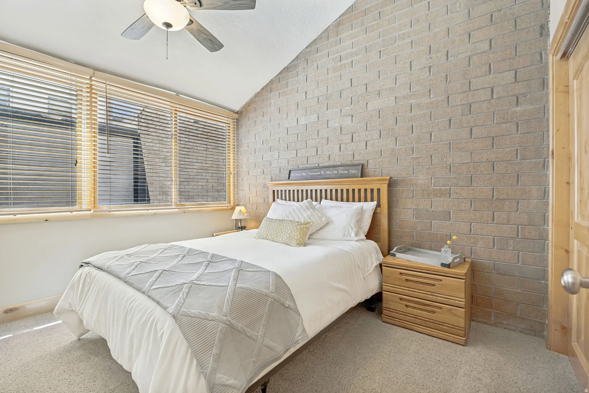 Second bedroom, light and bright