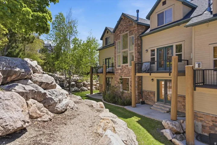 5060 Lakeview Dr #1112, Eden, Utah 84310