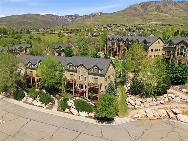 5060 Lakeview Dr #1112, Eden, Utah 84310