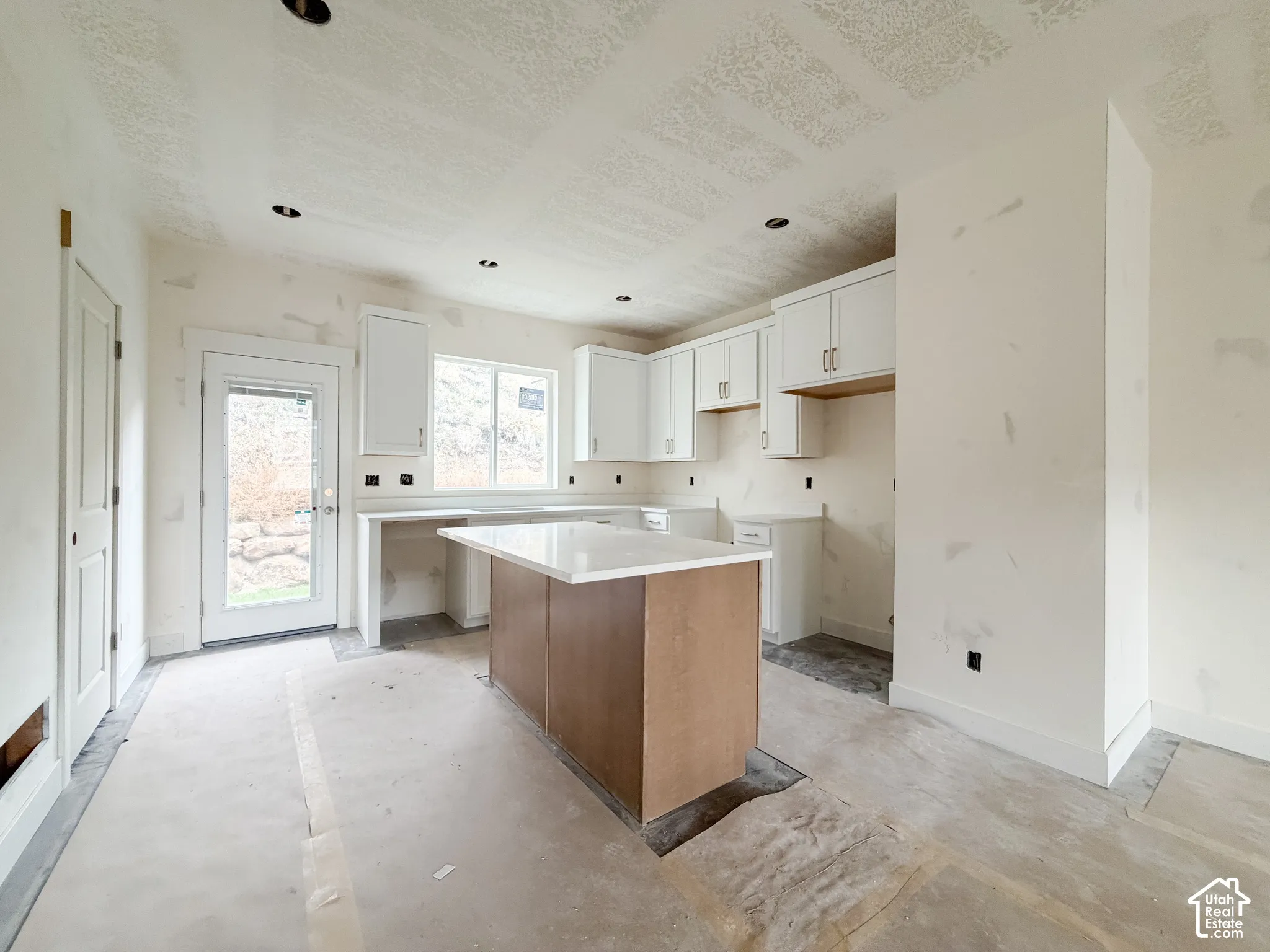 Pictures from home at this stage of finish.Home is under construction.