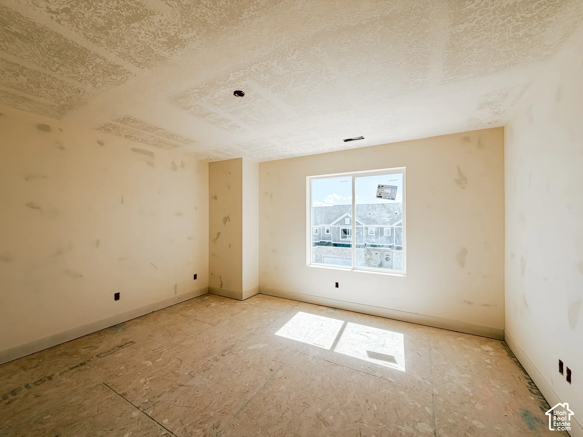 Pictures from home at this stage of finish.Home is under construction.