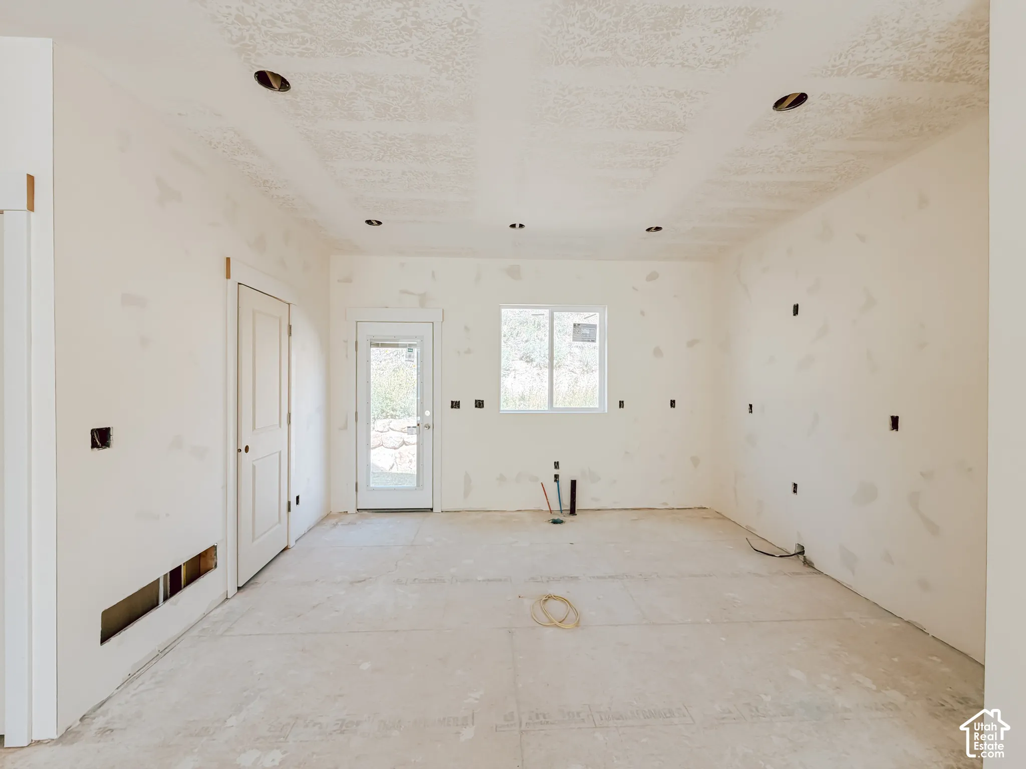Pictures from home at this stage of finish.Home is under construction.