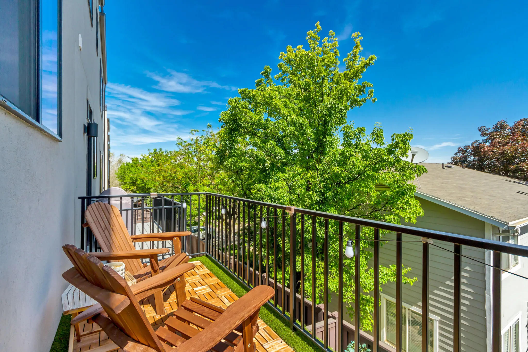 Balcony off kitchen