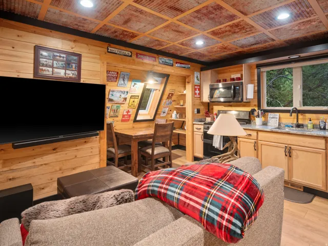 2913 E 3350 N, Eden, Utah 84310