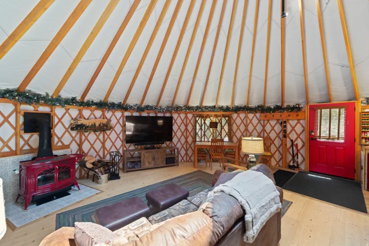 2913 E 3350 N, Eden, Utah 84310