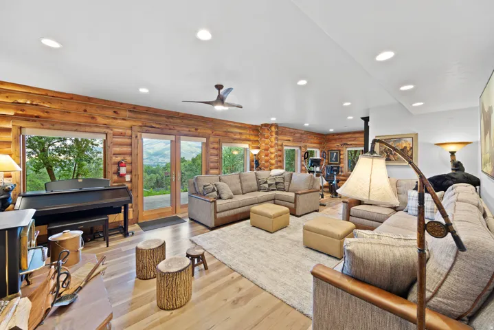 2913 E 3350 N, Eden, Utah 84310