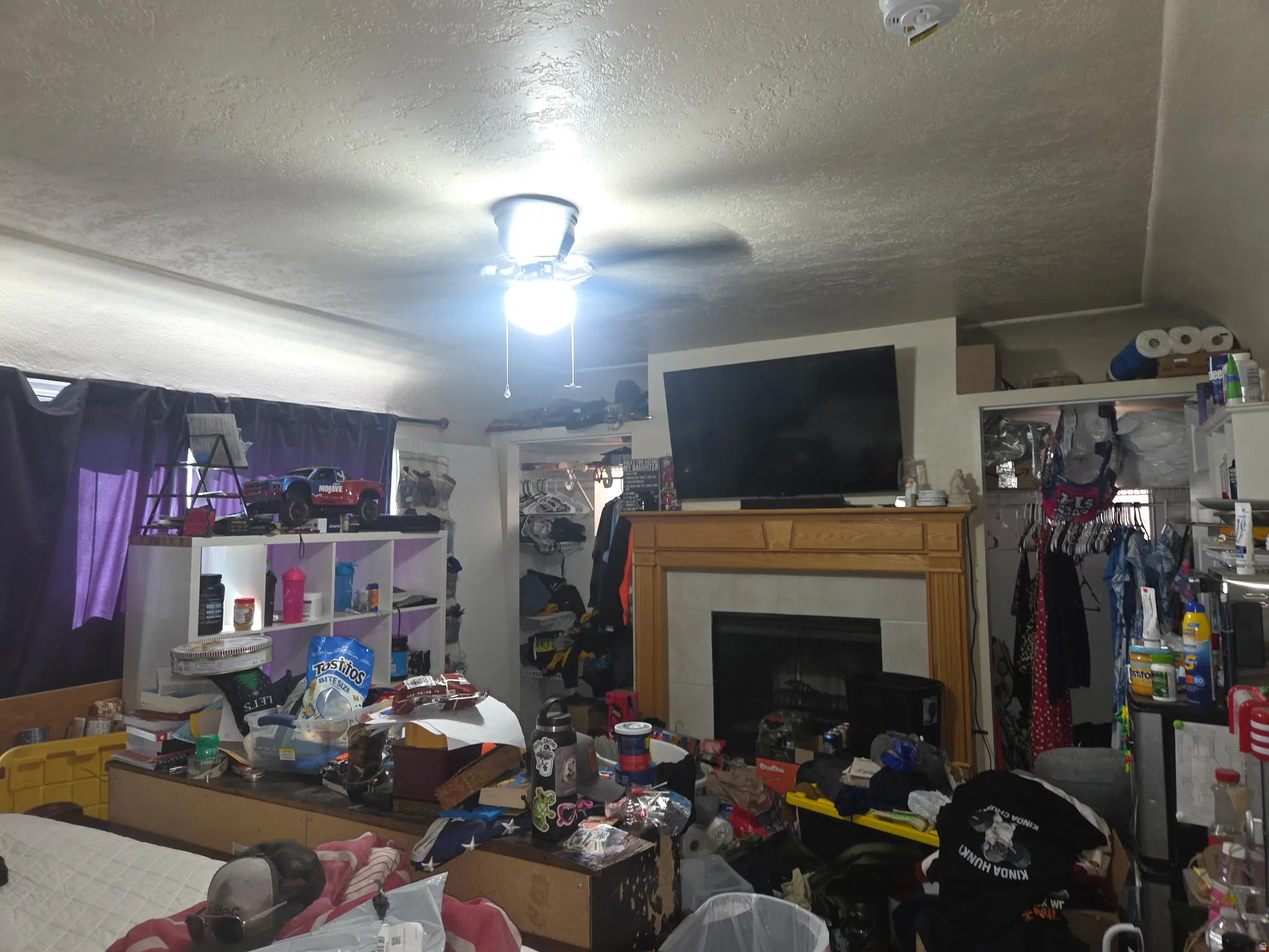 Image quality insufficient for description