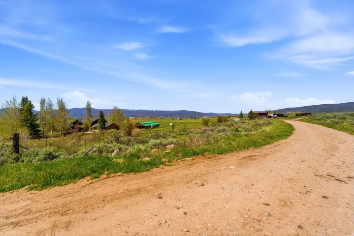 5879 Starr Ln, Oakley, Utah 84055