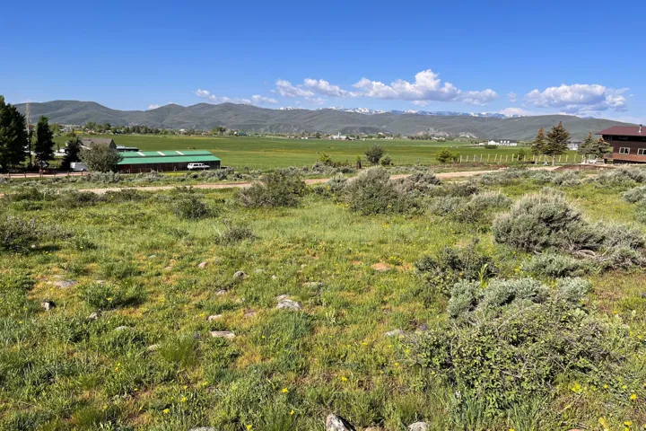 5879 Starr Ln, Oakley, Utah 84055