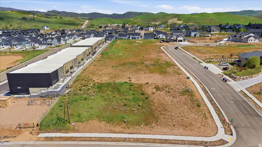 5847 N Warner Acres Dr, Mountain Green, Utah 84050