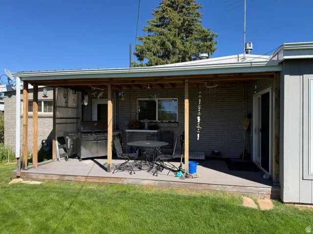 105 3rd Ave, Dutch John, Utah 84023