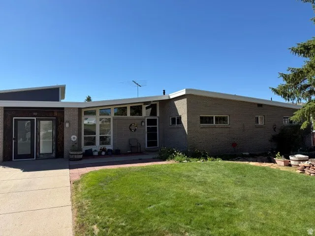 105 3rd Ave, Dutch John, Utah 84023