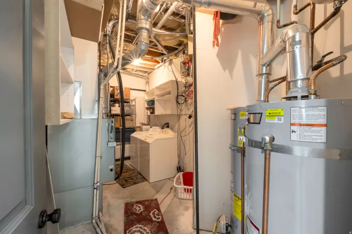 basement main laundry