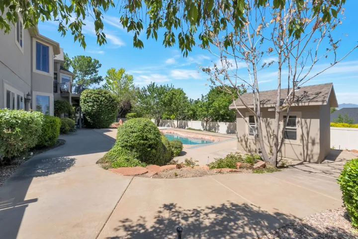 513 E Southfork Dr, Draper, Utah 84020