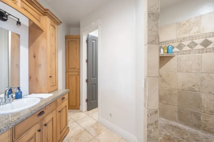 basement apartment bath