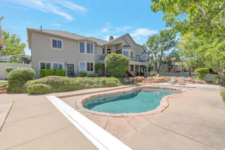 513 E Southfork Dr, Draper, Utah 84020