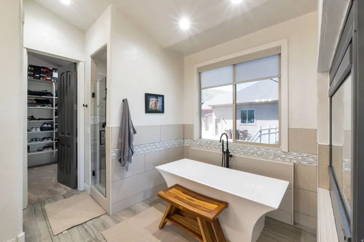 513 E Southfork Dr, Draper, Utah 84020