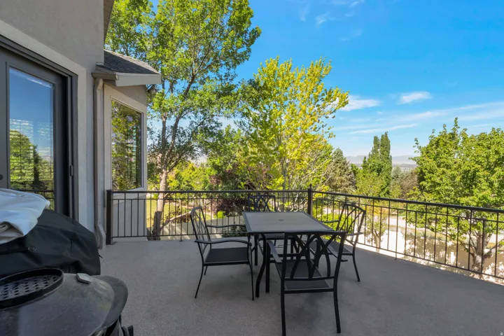 513 E Southfork Dr, Draper, Utah 84020