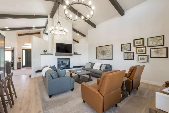 513 E Southfork Dr, Draper, Utah 84020