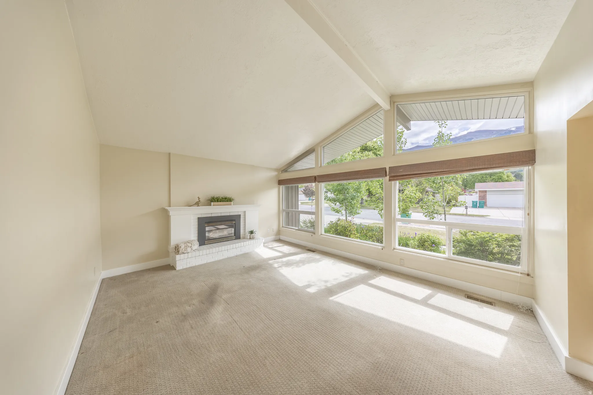 Front formal Living room