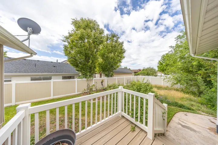 Side deck off of living room addition.