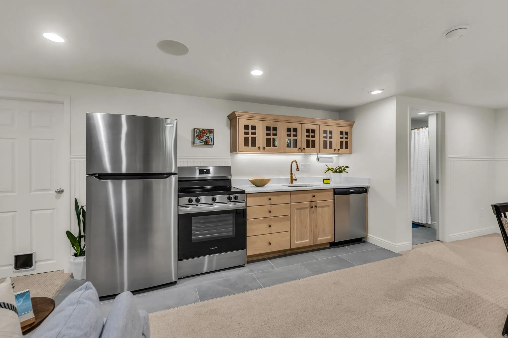 Bright basement kitchenette/family room