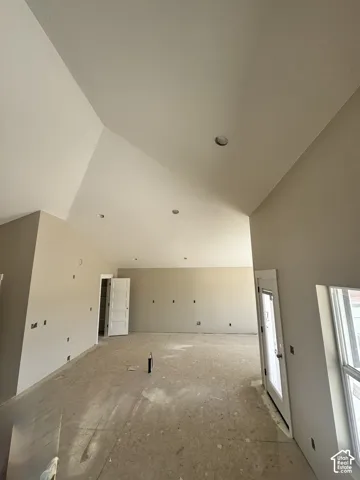 Vaulted ceiling with recessed lighting