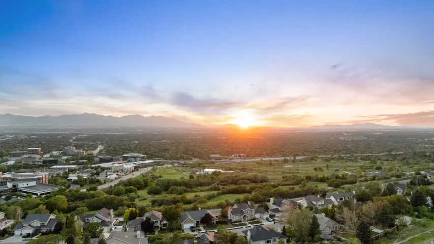 6394 S Canyon Cove Dr, Holladay, Utah 84121