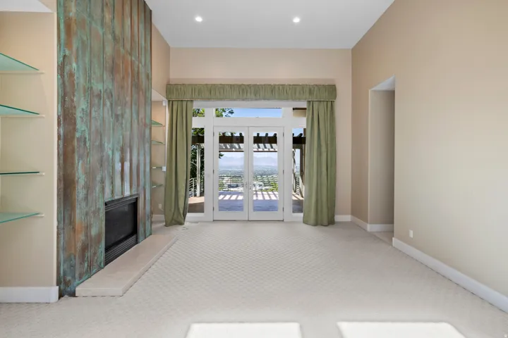 6394 S Canyon Cove Dr, Holladay, Utah 84121