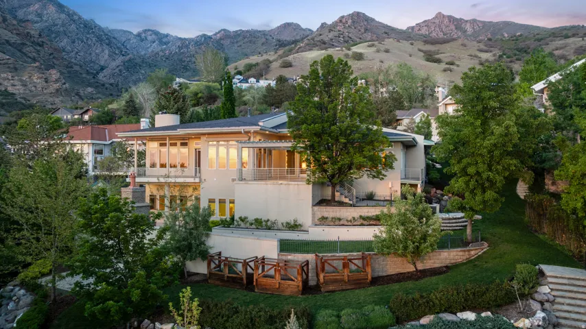 6394 S Canyon Cove Dr, Holladay, Utah 84121