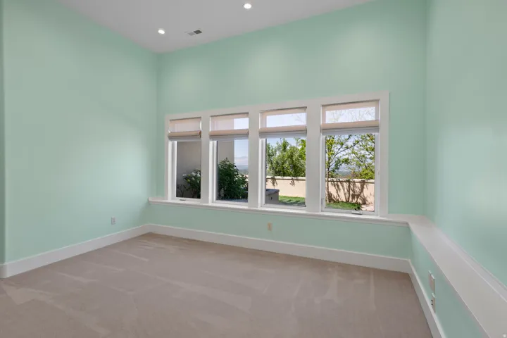 6394 S Canyon Cove Dr, Holladay, Utah 84121