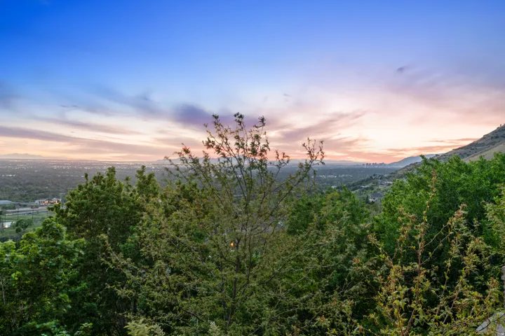 6394 S Canyon Cove Dr, Holladay, Utah 84121