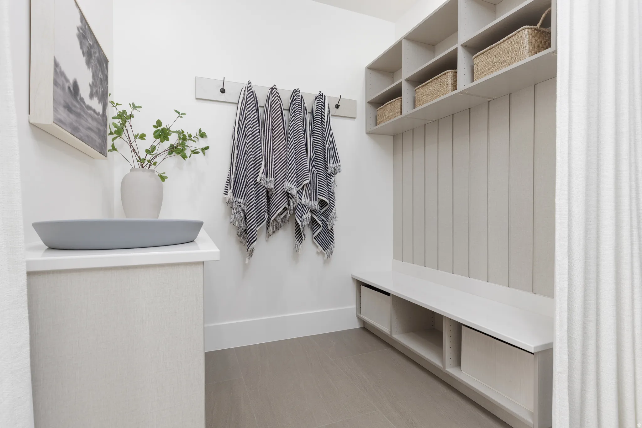 Mudroom with baseboards