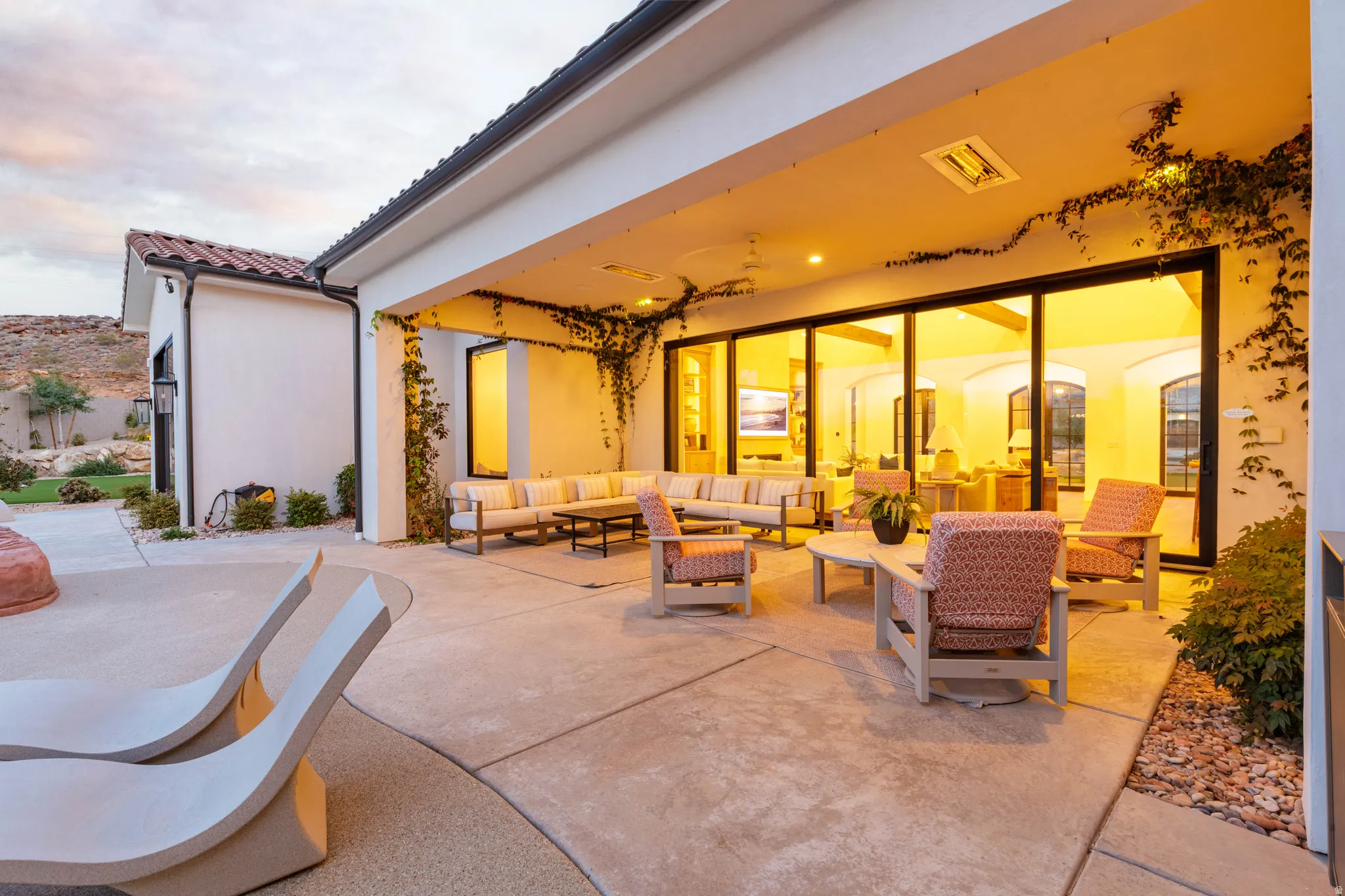 View of patio / terrace featuring an outdoor hangout area