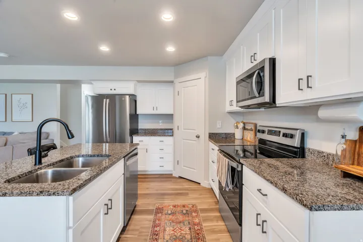 1006 N 20 E, Santaquin, Utah 84655