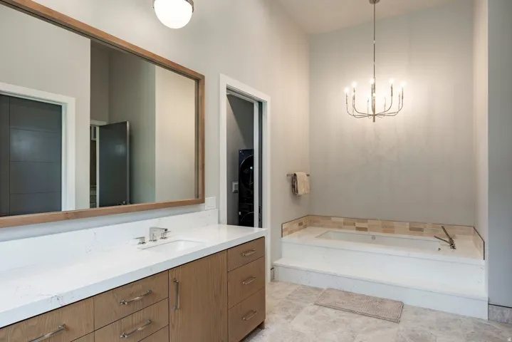 669 N Red Mountain Ct, Heber City, Utah 84032