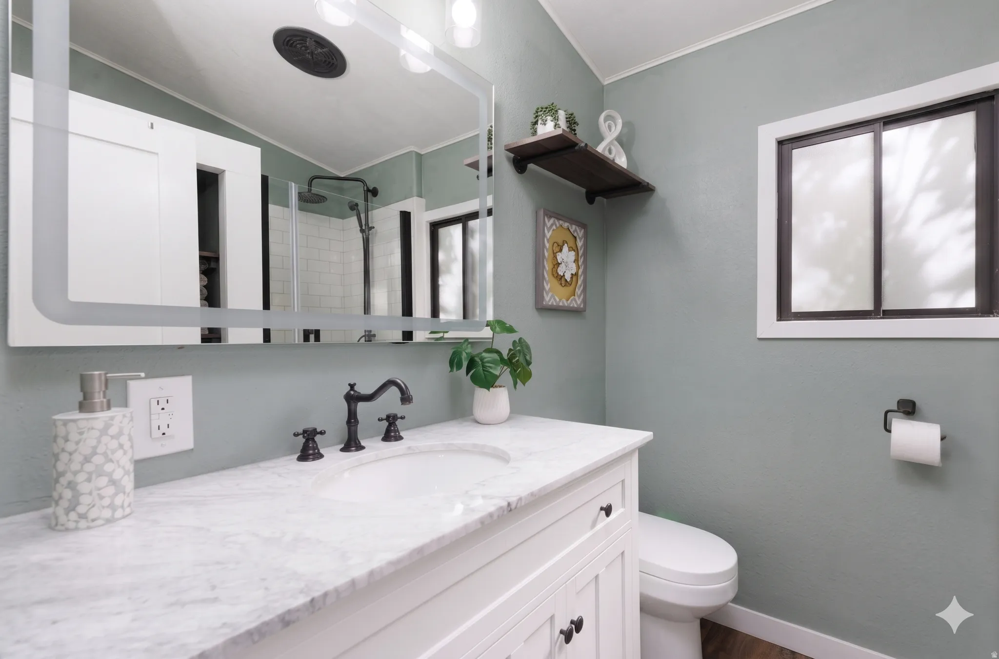 Remodeled Full Bathroom