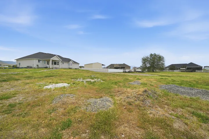 Expansive land parcel with ample undeveloped space
