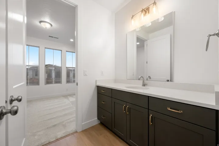 1604 N Ascent St #145, Washington, Utah 84780