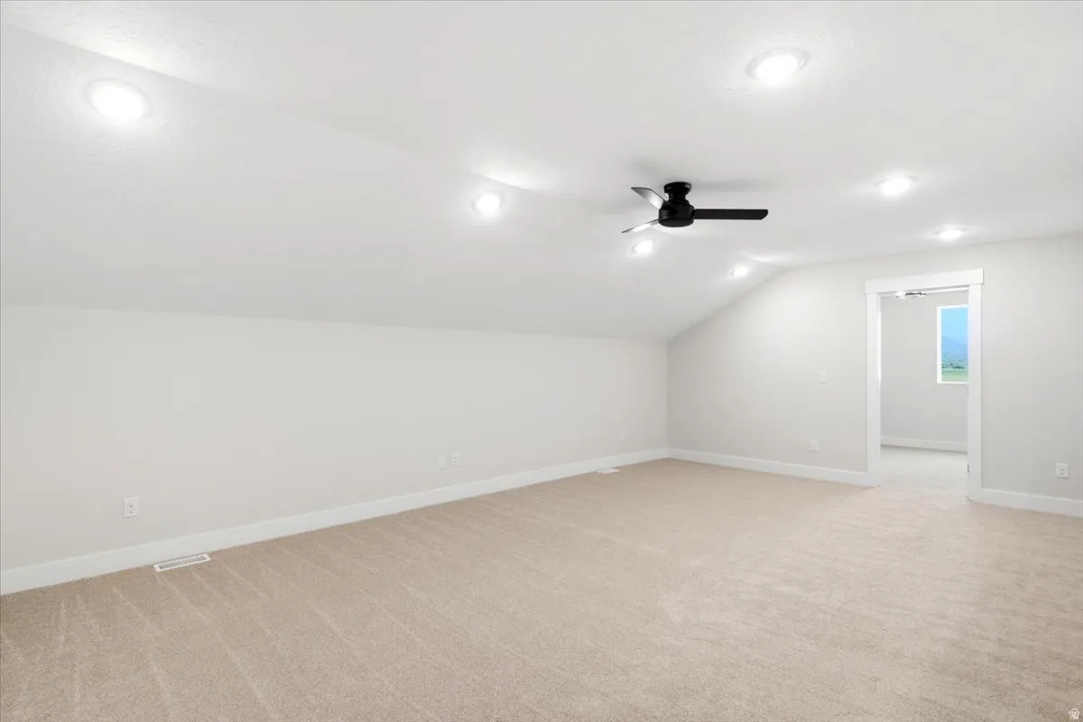 Large great room on 2nd floor