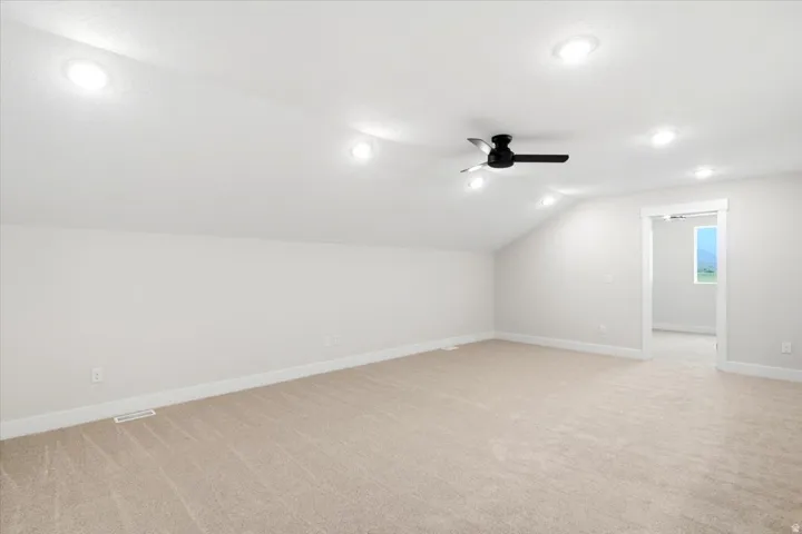 Large great room on 2nd floor