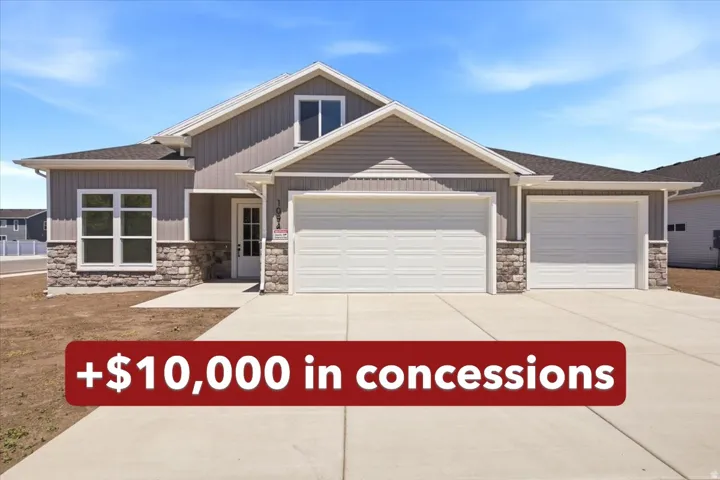 Patio style home with upstairs, 3-car garage, concrete driveway, stone facade accents, and horizontal siding