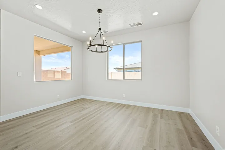1547 N Ascent St, Washington, Utah 84780
