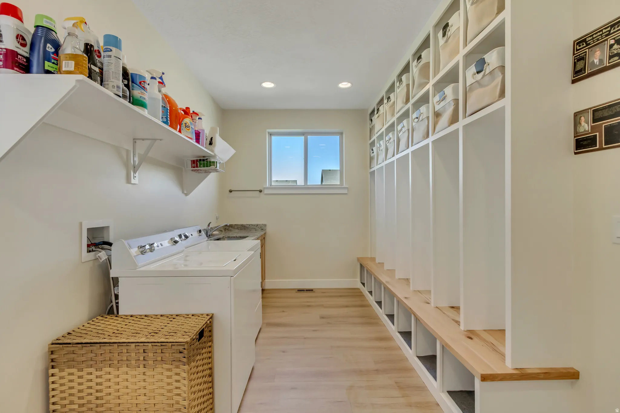 Main level laundry room