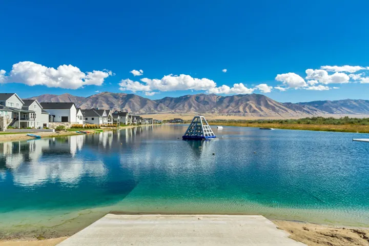 50 Pier Pl #201, Stansbury Park, Utah 84074